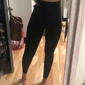 Honeycomb butt scrunch leggings size small